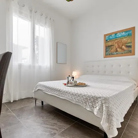 Casa Elvira Desenzano del Garda