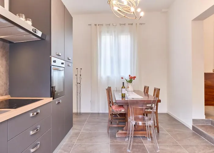 Casa Elvira Apartamento Desenzano del Garda